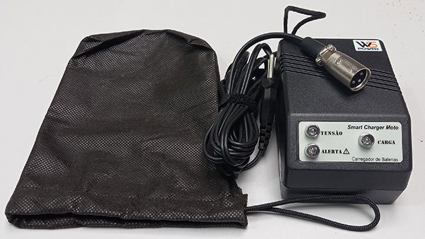 Carregador de bateria de cadeira elétrica